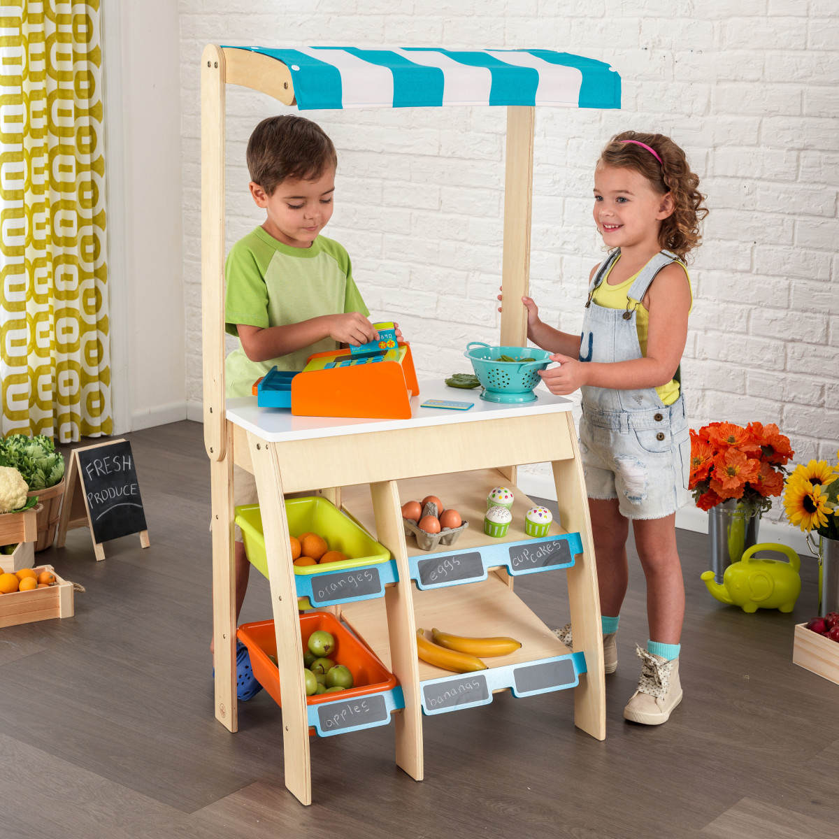 KidKraft Grocery Marketplace Toy Corner